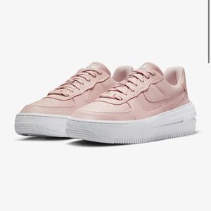 Nike Air Force 1 PLT.AF.ORM